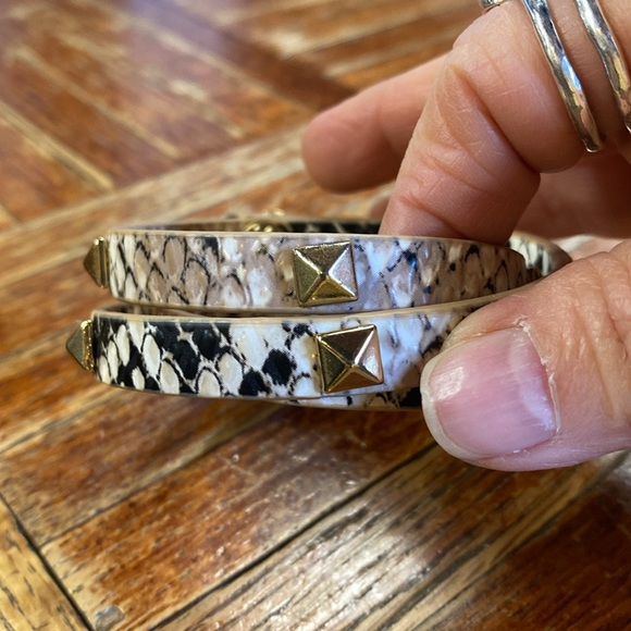 Premier Designs Leather wrap bracelet - Picture 4 of 5